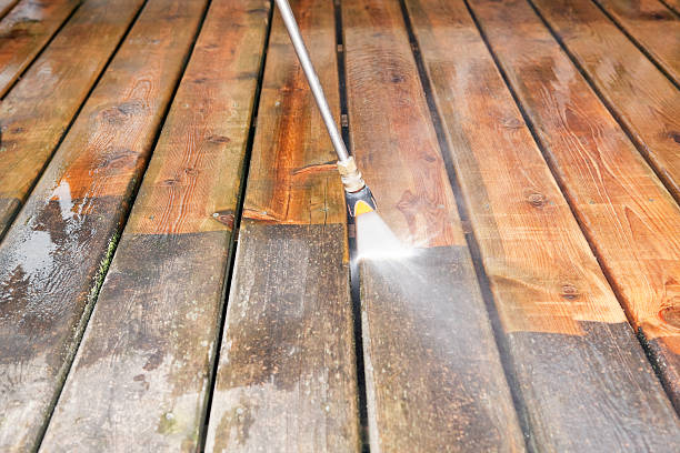 Best Affordable Pressure Washing  in Kewaunee, WI